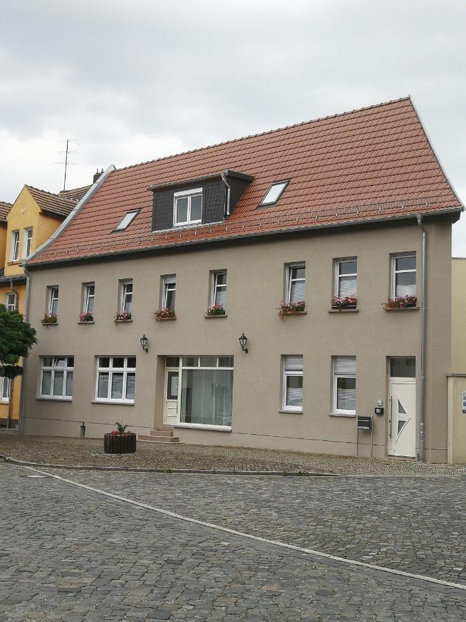 Appartementhaus Nienburg Nienburg (Saxony-Anhalt) Exterior foto